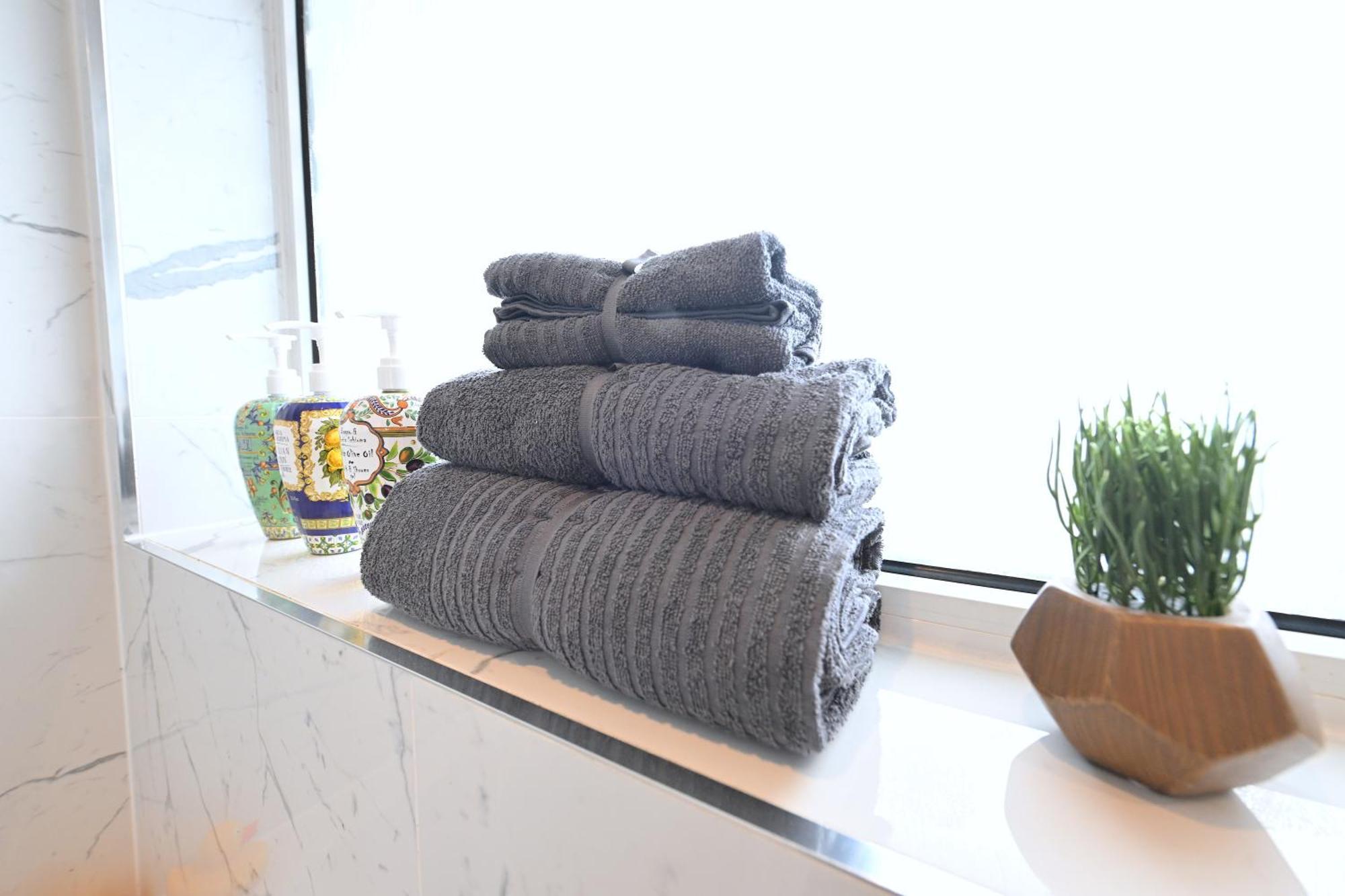 Superb 4 Bedroom Flat In The Heart Of Camden Town Лондон Экстерьер фото